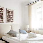 In Geidorf Apartment *