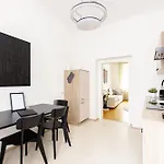 In Geidorf Apartment *