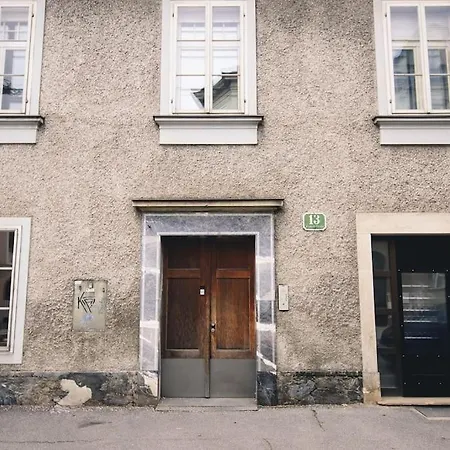 Elegantes Mit Terrasse Apartament Graz